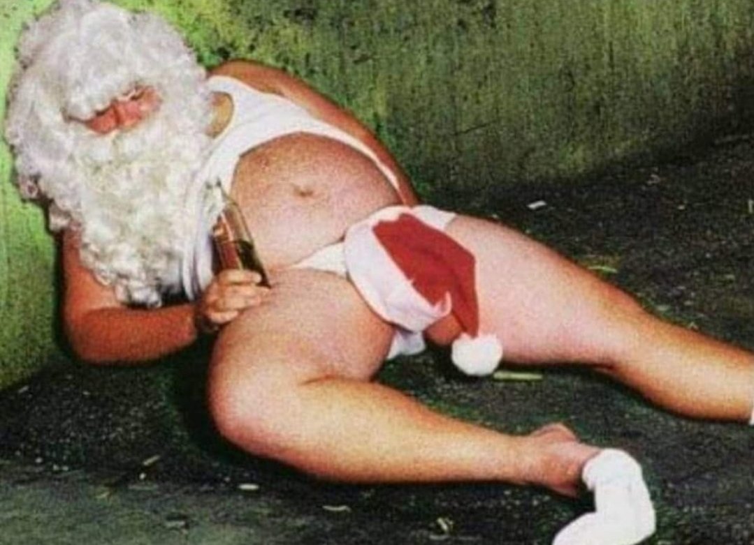 It's been a very long night for the big fella 🎅😬  Merry Christmas everyone  🫶🏻 #MerryChristmas     #FatherChristmas #Christmas2024 
kendalbuilders.co.uk