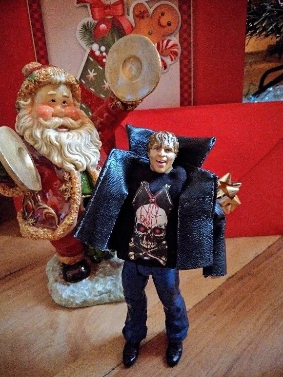 MiniDeanToy's tweet photo. Merry Christmas to all of you 🥳🎉💕 https://t.co/E3SLTYyQQj