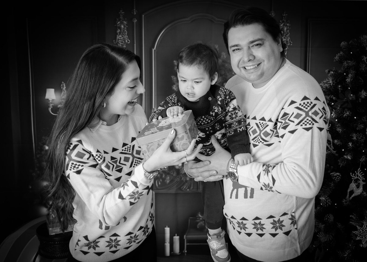 Gjoamd's tweet image. Happy Christmas 2K24  🎄🎊🫡