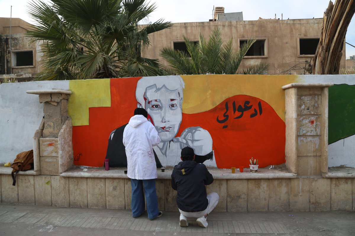 turkiyetodaycom's tweet photo. Youth in Syria's Deir ez-Zor use graffiti to erase traces of Baath regime https://t.co/I2gN9vel8K