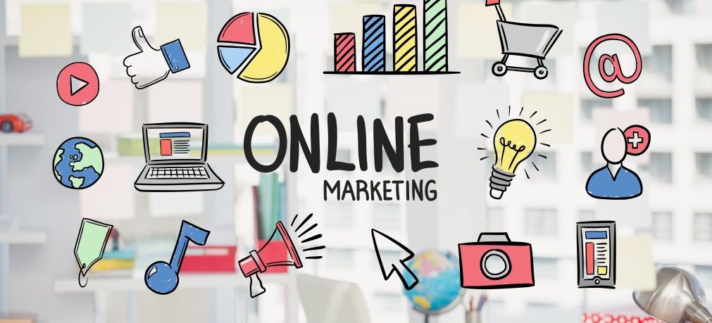 Marketing Online: Averigua en qué #RedesSociales está tu audiencia, tus clientes y crea tus perfiles bajo el mismo look and feel y discurso de tu web. Unifica tu mensaje y comunica. hubs.la/Q02ZN2NJ0 #MarketingOnline #Pymes