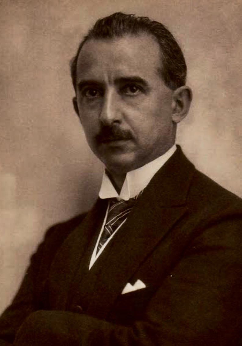 Ulusal Kurtuluş Savaşımızın kahramanı, 2. Cumhurbaşkanımız ve CHP’nin 2. Genel Başkanı İsmet İnönü’yü ölümünün 51. yılında sevgi ve saygıyla anıyorum.