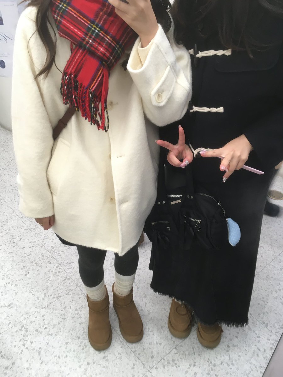 cuteeeox's tweet photo. 🎄☃️ https://t.co/5MKrX85RPX