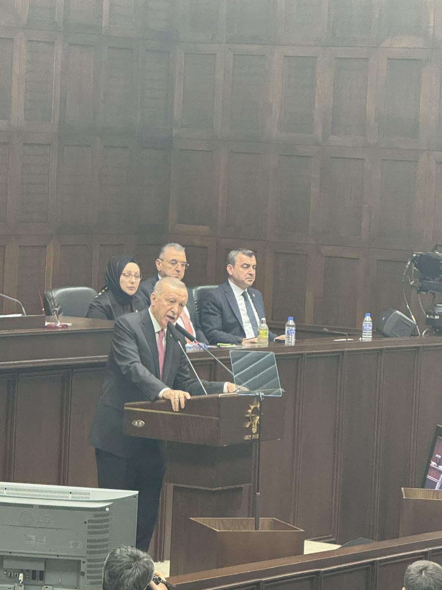 “Doğru duvar yıkılmaz, eğri kaçar kurtulmaz.”