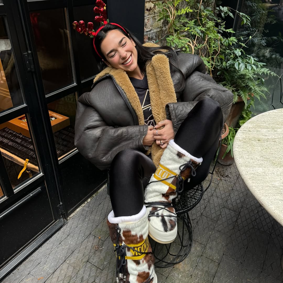 DUA LIPA tweet media