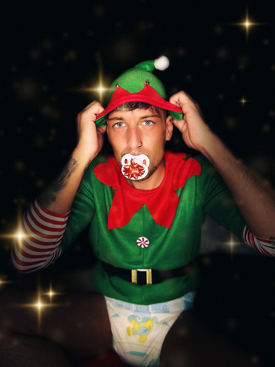 WindelPrinz94's tweet photo. Merry Christmas 🎄🎅🏻 I hope Santa and his elves were busy for you 🥰
#Ageplaygay #ageplay #abdl #abdlart #abdlcommunity #abdlmodeling #abdlbabyboy #ageplay #gayfetish https://t.co/2WBMPKHv8f