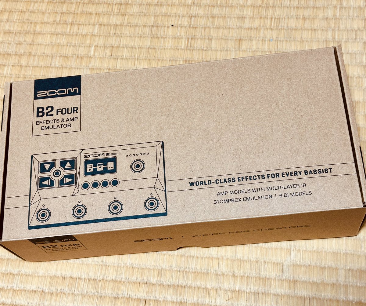 CCJA60's tweet photo. クリスマス🎄プレゼント🎁が届いたよー♪

自分からww

#B2FOUR https://t.co/HqWPWrsUyn