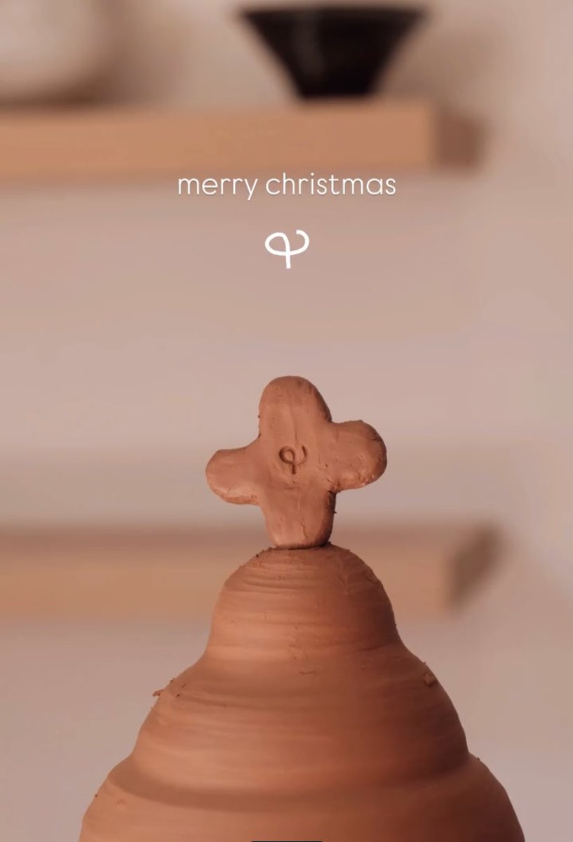 NUMINT091's tweet photo. merry christmas 🎄by น้องวอ‘~

เอ็นดูต้นคริสต์มาส จากการปั้นดินเผา โครตจะเก่งง’😭🫶🏻🤏🏻🌲🎄🤍🎀🌷👚🧚‍♀️🍼🌸

#warwanarat @warwanarat https://t.co/Yoha3JVXAA