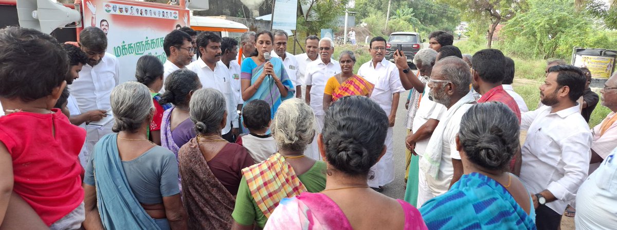 jothims's tweet image. கரூர் நாடாளுமன்ற தொகுதிக்குட்பட்ட அரவக்குறிச்சி சட்டமன்ற தொகுதியில் இரண்டாவது முறையாக மகத்தான வெற்றியடைய செய்த எமது மக்களின் பேரன்பிற்கும் பேராதரவுக்கும் நன்றி தெரிவித்து சுற்றுப்பயணம் மேற்கொண்டேன்.   

உடன் காங்கிரஸ் உள்ளிட்ட இந்தியா கூட்டணி நிர்வாகிகள்  கலந்து கொண்டனர்.

நாள்:…