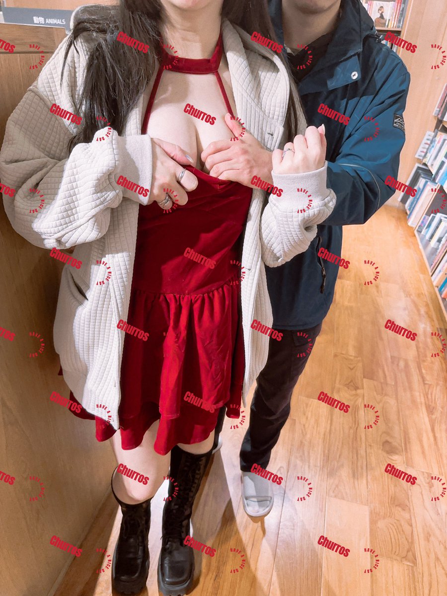 祝大家聖誕快樂～～
出來找下一位單男😊😊
之後活動會先在TG發唷還沒加入的可以先加入～～
#露出 #情侶 #夫妻 #單男 #聯誼