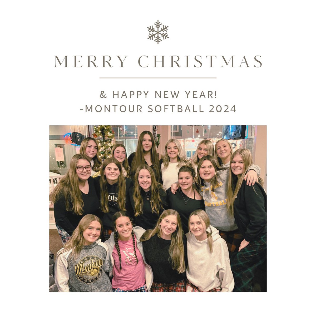 Wishing everyone a Merry Christmas &amp; a Happy New Year from Montour Softball! 🎄🎅🏼