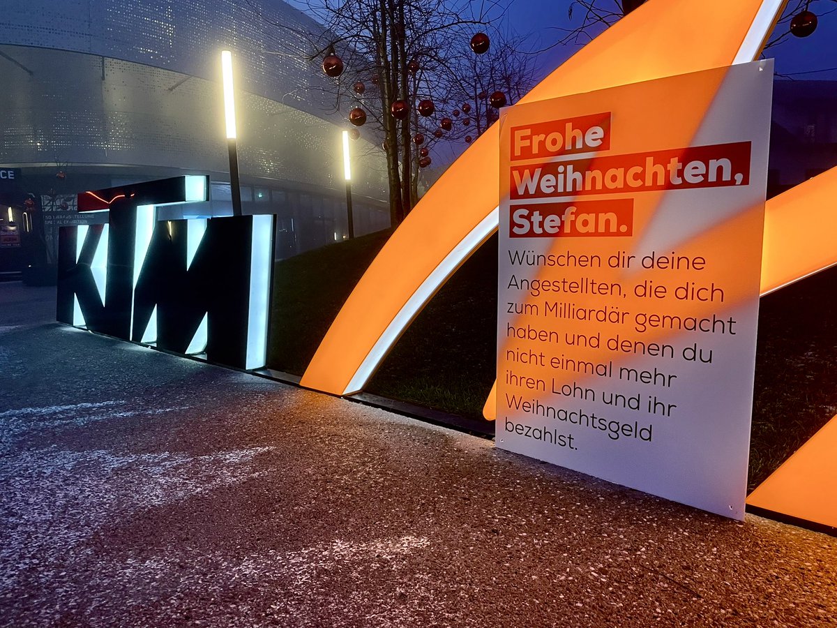 Fayad Mulla (@fayadmulla) on Twitter photo Frohe Weihnachten, Stefan. #KTM #Pierer Frohe Weihnachten, Stefan. #KTM #Pierer
