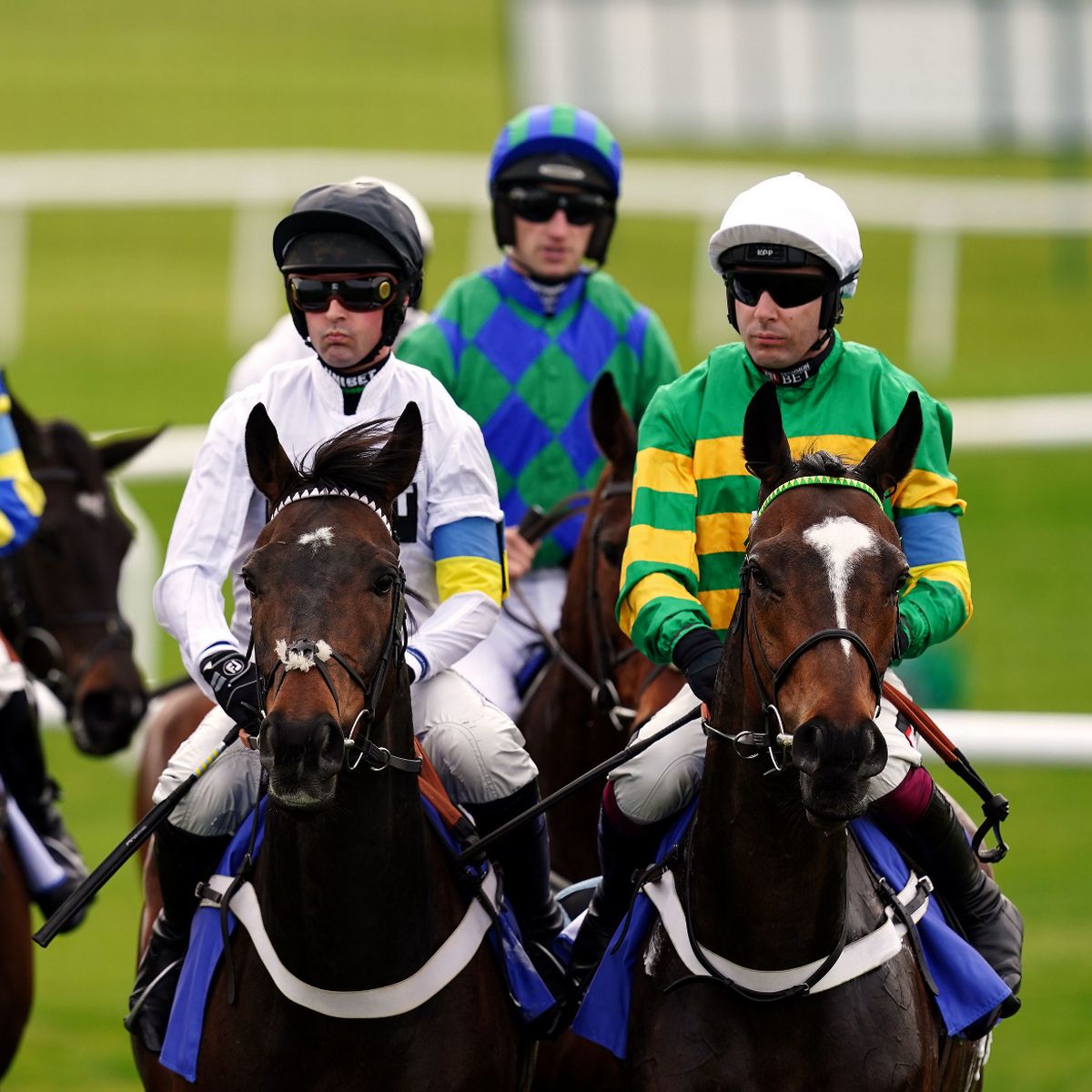 Stephen R Power (@racingblogger) on Twitter photo 🎅 I'm Giving away a Pair of FREE TICKETS to the Cheltenham Festival on Tuesday! 🎉
To Enter: 👇
1️⃣ RT This Tweet
2️⃣ Tag Your Mate Below
3️⃣ Follow <a href="/racingblogger/">Stephen R Power</a>
📅 Winner announced this Sunday
Merry Christmas Everyone! 🎫 🍻
#CheltenhamFestival #xmas2024 🎅 I'm Giving away a Pair of FREE TICKETS to the Cheltenham Festival on Tuesday! 🎉
To Enter: 👇
1️⃣ RT This Tweet
2️⃣ Tag Your Mate Below
3️⃣ Follow <a href="/racingblogger/">Stephen R Power</a>
📅 Winner announced this Sunday
Merry Christmas Everyone! 🎫 🍻
#CheltenhamFestival #xmas2024