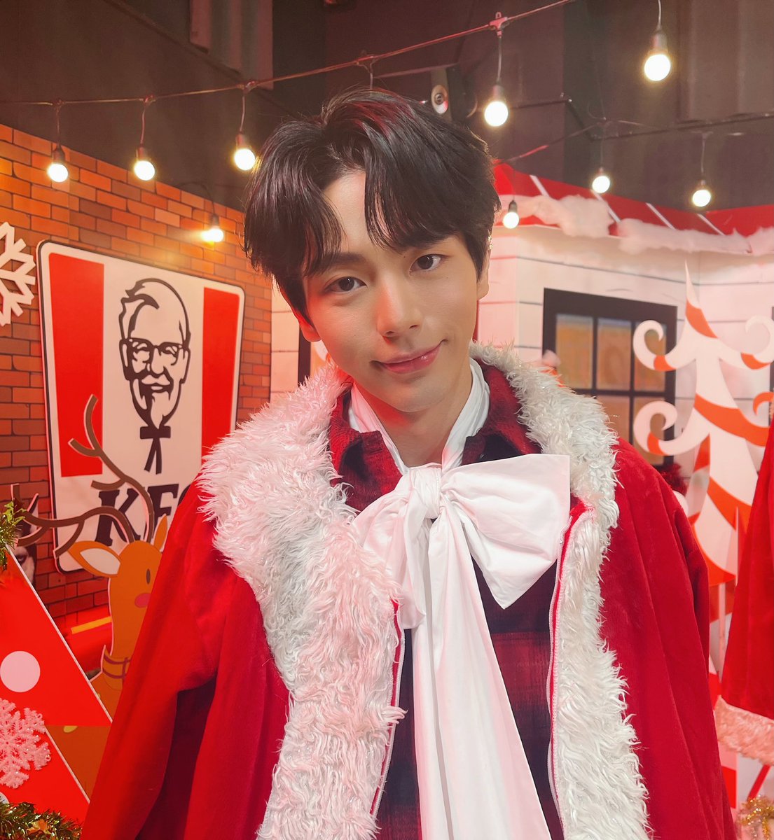 UppoompatTh's tweet photo. Mayo Upnight 🎄🤍🎅

Merry Christmas ❄️☃️🎄🦌 
ขอมอบความสุขให้กับชาวมาโยทุกๆคนนะคะ ขอให้ทุกคนพบแต่สิ่งที่ดีๆ มีความสุข มีรอยยิ้มนะคะ 🤍

#uppoompat @uppoompat https://t.co/A4JKBH9gTI