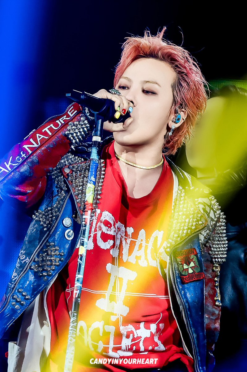 candyinuheart's tweet photo. 🥰
#SBSGayoDaejeon2024 
#지드래곤 #GD #GDRAGON #권지용 https://t.co/4YpNtxZNAr