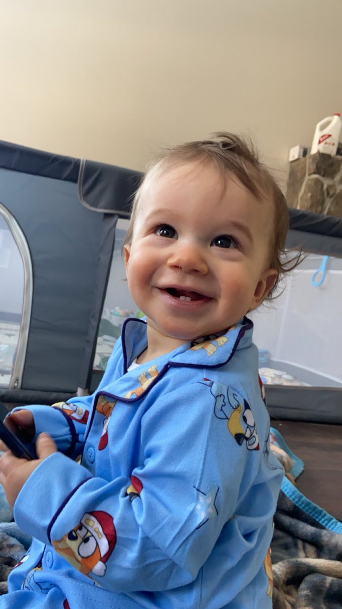 MathwithMarsden's tweet image. Merry Christmas from baby Logan❤️🎄