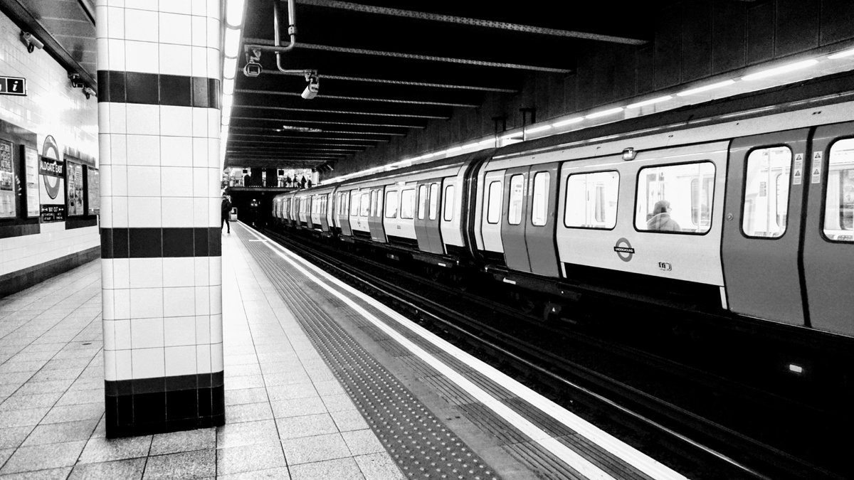 shaba81's tweet photo. #streetphotography #photography #blackandwhitephotography #sonya5000 https://t.co/S5oRmzPKvc