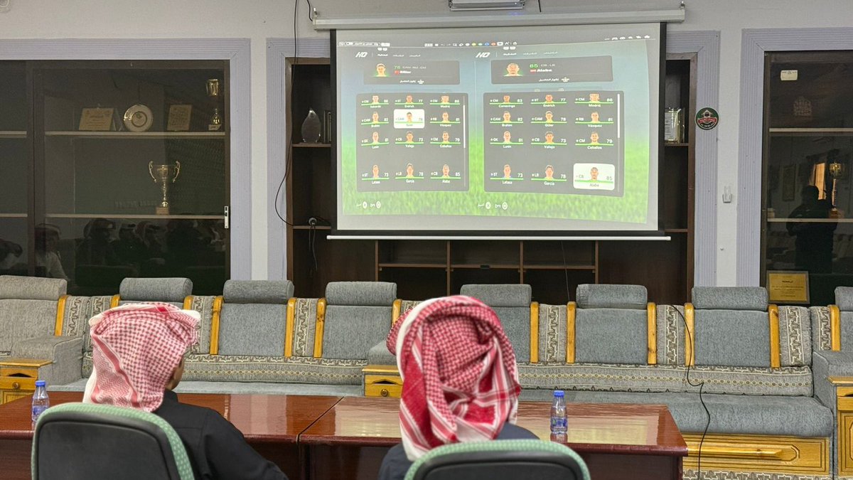 amrowadi's tweet photo. ضمن فعالية مسابقة تحدي #الرياضات_الإلكترونية (FIFA 25)، شارك الطالب محمد بن جمعان ممثلاً مدرسة عمرو بن العاص بـ تعليم وادي الدواسر، بعد تحقيقه الفوز في المرحلة المدرسية للمسابقة. https://t.co/1FWMQah8WY