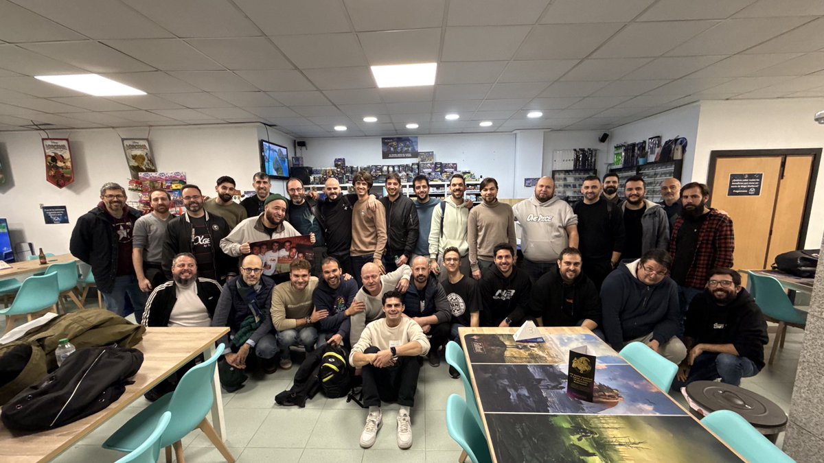 🆕 31 jugadores en el V Torneo ed. Navidad de #Premodern Mallorca batiendo récord de asistencia en <a href="/MallorcaMagic/">Magic Mallorca</a> 

❗️Día 31 os anunciaremos algo muy esperado por parte de la comunidad mallorquina 🫣