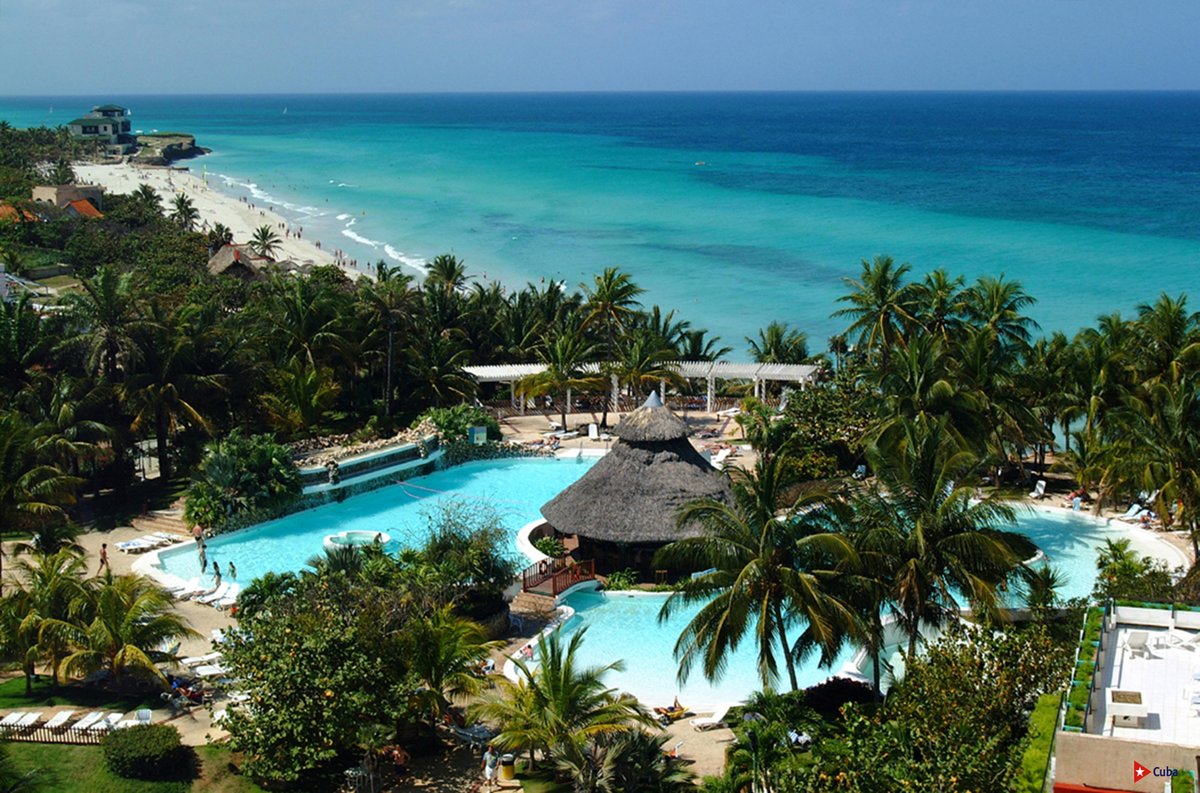 MinturCuba's tweet photo. 🌴🌞😎 Las  playas de arena blanca y fina, como las de Varadero, Cayo Coco y Playa Sirena, ofrecen un paisaje espectacular. #Cuba 🌞😎🏖⛱ #CubaUnica #CubaTravel 👉 👉 👉https://t.co/RnPUOAdOtj https://t.co/0OsA7Rea1t https://t.co/uK2hkY0PqW https://t.co/f4CRYuM4jc https://t.co/vnA9EWg3Pi