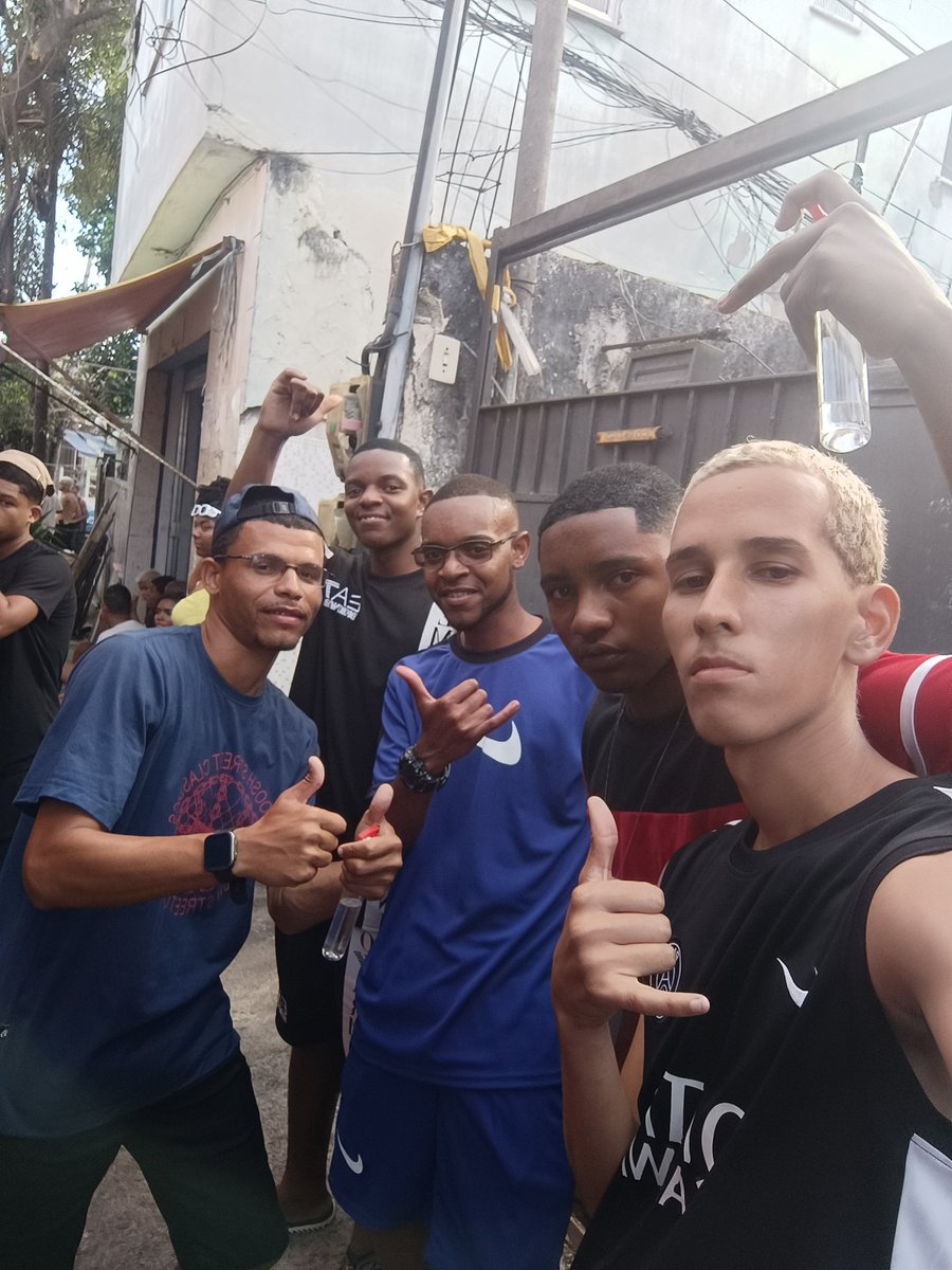 Negoo722's tweet photo. Trem Da Bet 🔛🍀❤✔️ https://t.co/4ZQnVPnfSk