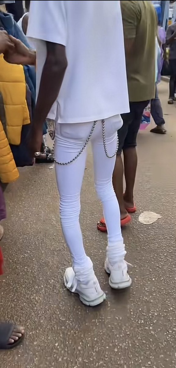 Nalukooooola's tweet image. Ssawa yakukuba ndongo.