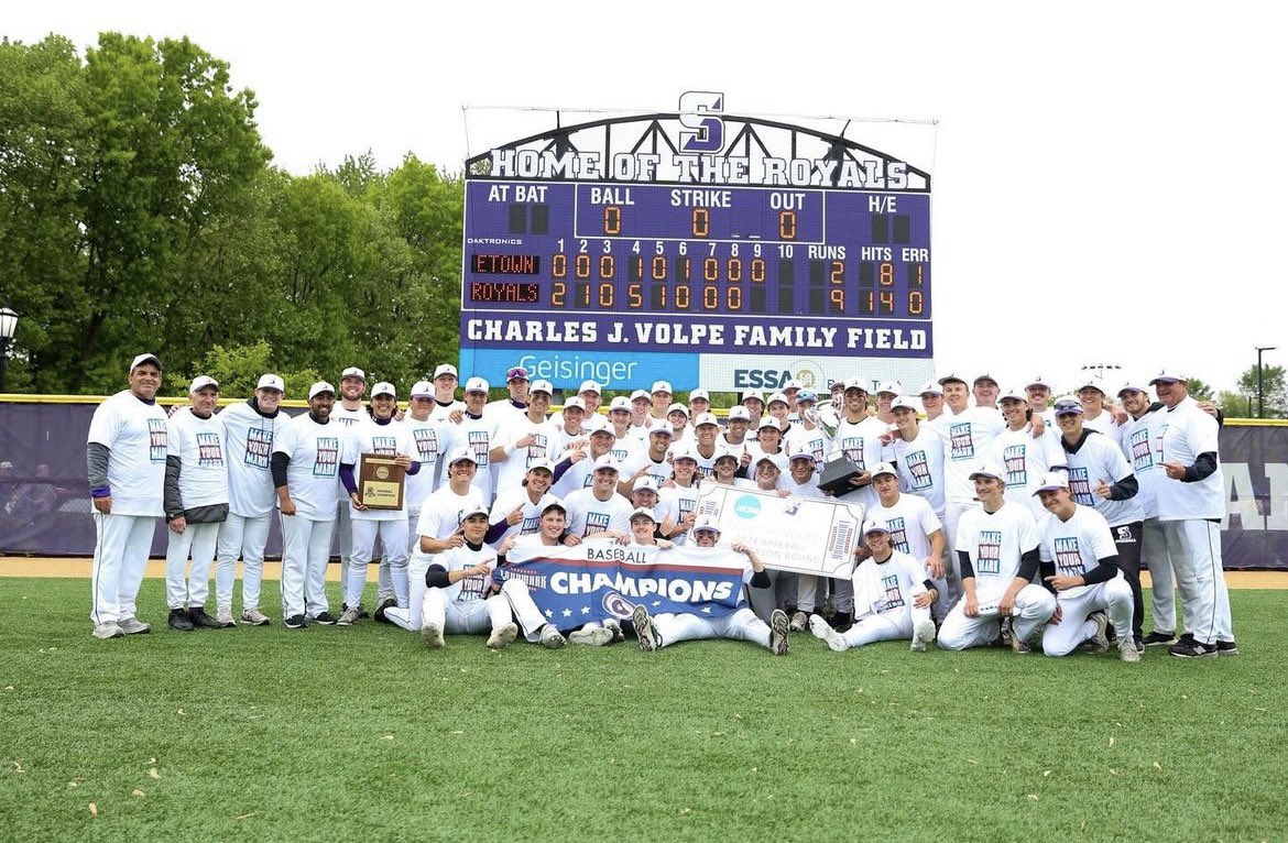 Merry Christmas and happy holidays from the 2024 Landmark champs!