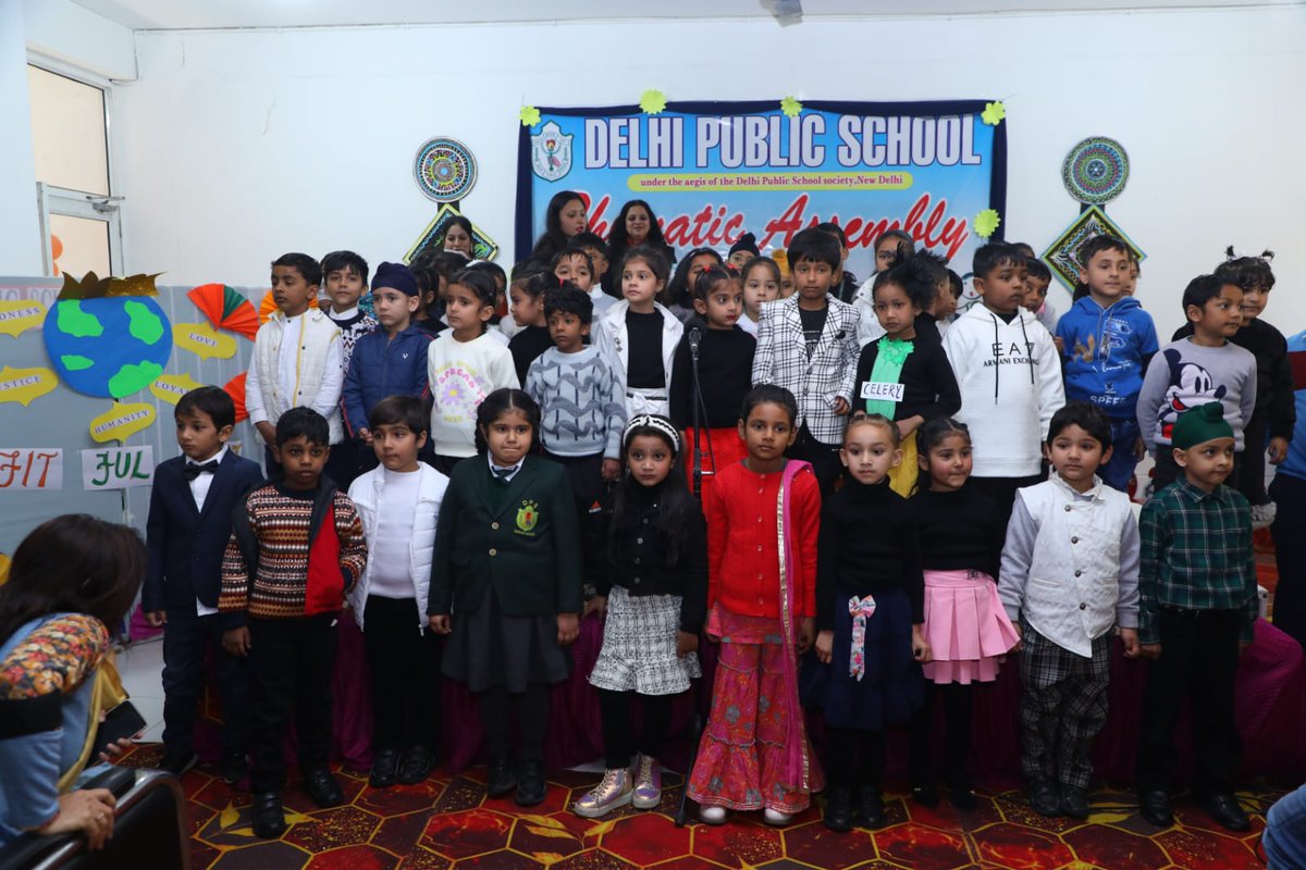 dpsjagadhri's tweet photo. Our stars dazzled at the Thematic Assembly at DPS Yamunanagar! 🌟🎭 Their creativity, teamwork, and confidence brought inspiring stories to life. A proud moment for students, teachers, and parents alike! 🌈✨ #ThematicAssemblySuccess #InspiringYoungMinds #DPSYamunanagar https://t.co/QezqadTVmx