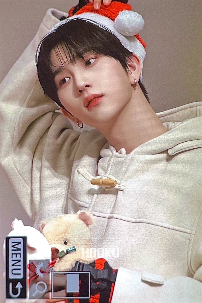 241225 올리브영

멜크혀누🎄❄️🫶

#백전백승  #EPEX #이펙스
#BAEKSEUNG #백승