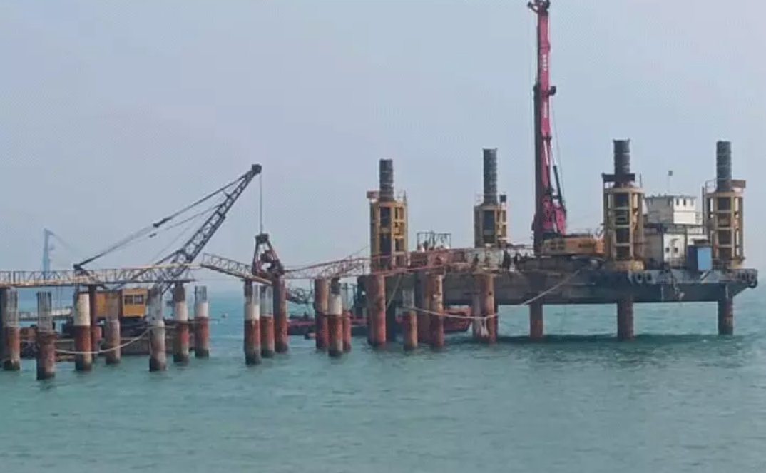 Three workers die in crane collapse at Okha jetty site in Gujarat