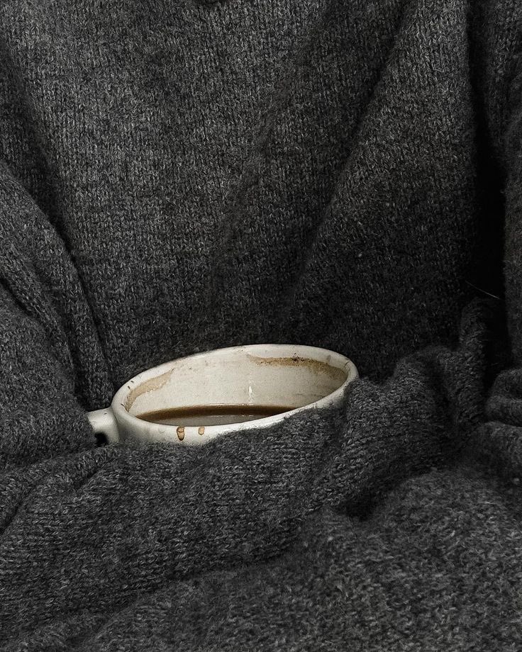 sinnerspsalm's tweet image. ⠀

           𝐰𝐡𝐞𝐧 𝐲𝐨𝐮 𝐰𝐢𝐬𝐡 𝐮𝐩𝐨𝐧 𝐚 𝐬𝐭𝐚𝐫. 
           — 𝖱𝗁𝗈𝖽𝖾 𝖨𝗌𝗅𝖺𝗇𝖽. #sxnnerspsalm

⠀