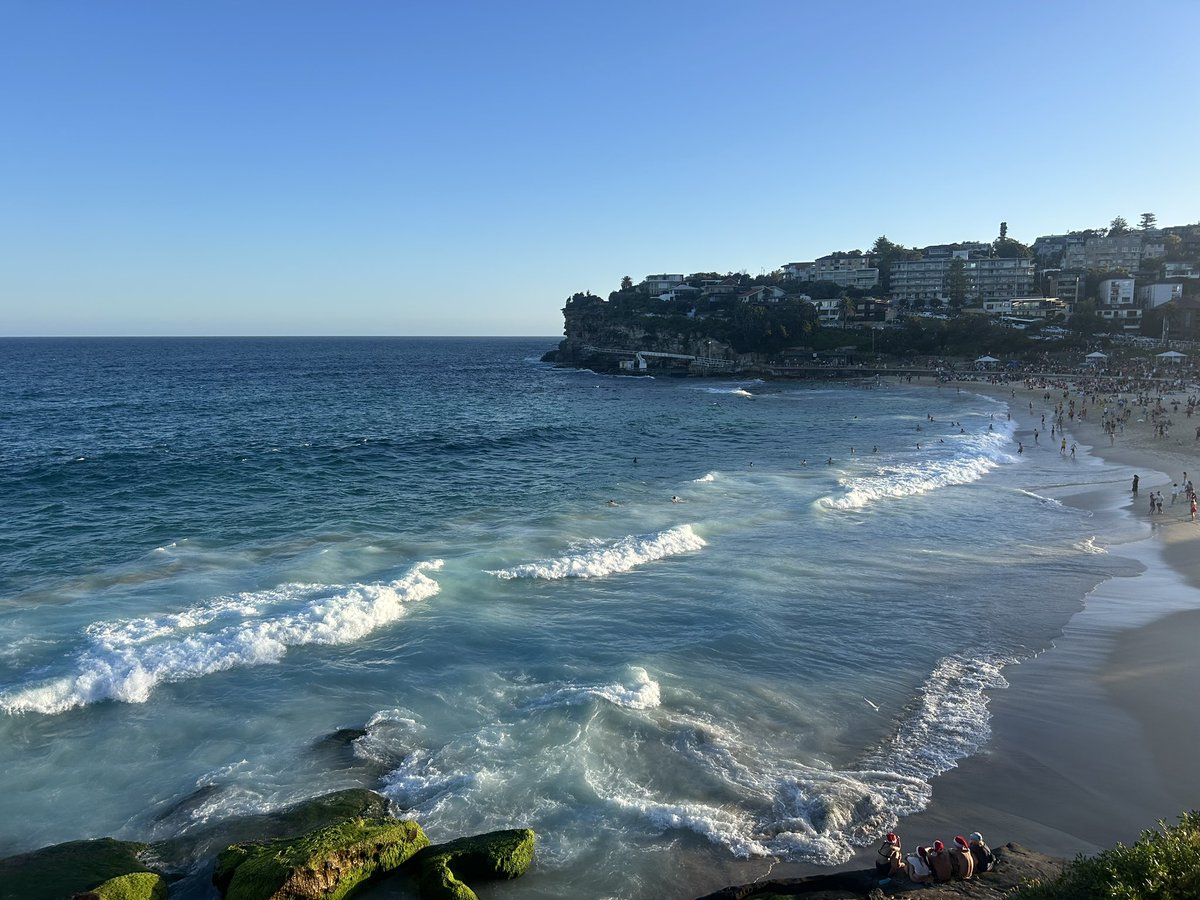GeorgeMurray0's tweet photo. Christmas in Sydney 🇦🇺 https://t.co/CJtWYl7VOD