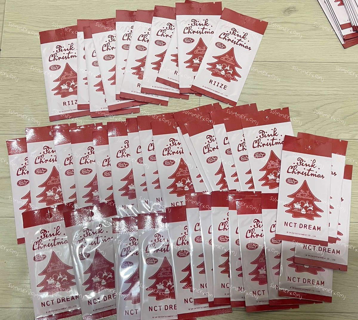 callmejous's tweet photo. ꒰ พร้อมส่ง ꒱
 
pink christmas (riize)
♡ ซองละ 210

🚚 ค่าส่ง ems เหมา 40

#ตลาดนัดRIIZE #ตลาดนัดน้องข้าว https://t.co/xV0mXcCvrW