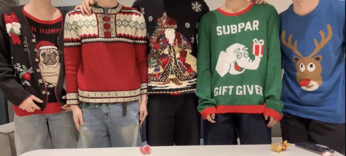 ㅋㅋㅋㅋㅋㅋㅋㅋㅋ아니 근데 동연이 이렇게 봐도 핏이 너무 예뻐