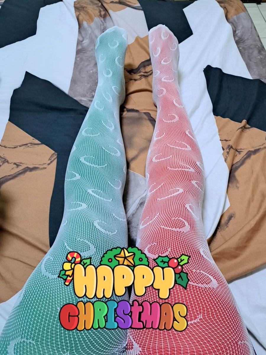 最近溫度忽低忽高的
大家要注意身體
不要像我一樣
週末去醫院掛點滴 Orz

總之
在這邊祝大家
☃️☃️🎄聖誕節快樂🎄☃️☃️
🟢🔴🟢🔴🟢🔴🟢🔴🟢🔴🟢