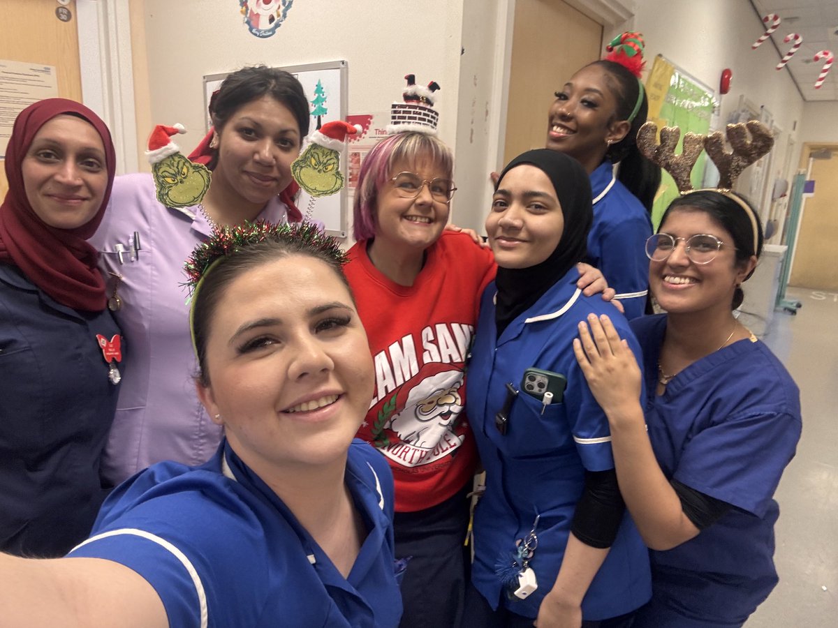 Donna Walsh (@dondonw1) on Twitter photo Merry Christmas from Oldham ED ππ
πΌπ β¦<a href="/ed_nca/">Oldham ED ππ¨π©ββοΈπ#TeamAwesome</a>β© β¦<a href="/OldhamCO_NHS/">Oldham Care Organisation</a>β© Merry Christmas from Oldham ED ππ
πΌπ β¦<a href="/ed_nca/">Oldham ED ππ¨π©ββοΈπ#TeamAwesome</a>β© β¦<a href="/OldhamCO_NHS/">Oldham Care Organisation</a>β©