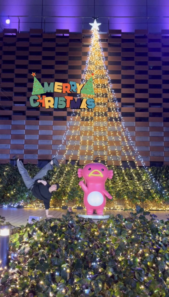 Junjun19830913's tweet photo. MerryChristmas🎄 https://t.co/rLcfswJ91L