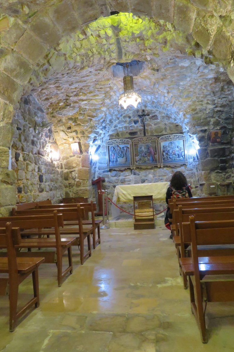 Mayaqanun's tweet photo. Merry Christmas. 🎄 I wanted to share this moment from my visit to St. Hananya in Old Damascus, lighting a candle for peace in the world during my visit in February 2024.

Sending love, healing, strength, and comfort to everyone and everything. ❤ https://t.co/qk1MWqtgtZ