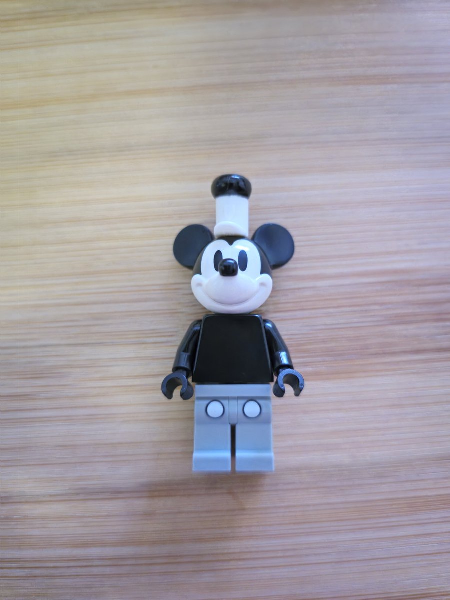 Ashley Hardwick tweet media