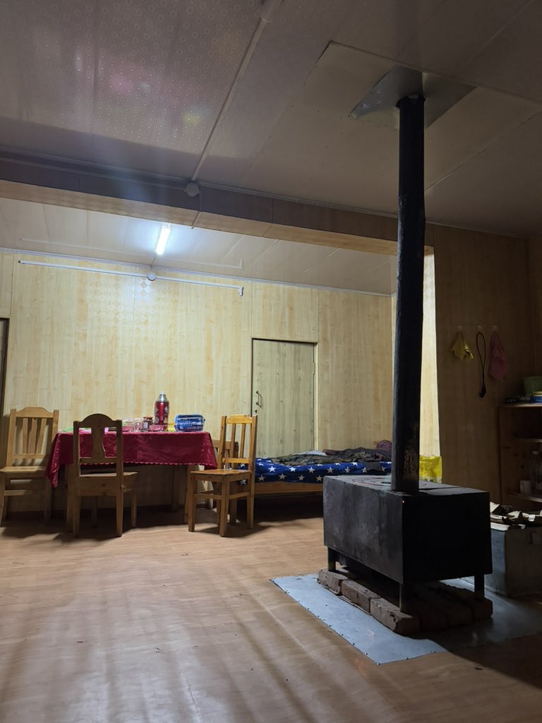 sunday (@butensainb) on Twitter photo 