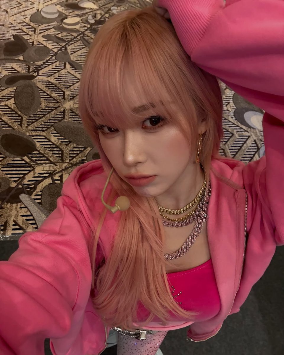 ssnckk's tweet photo. ชุดอะไรเนี่ยใส่อีกๆๆๆ แจกของขวัญคริสมาสให้มาย🎄 🎅
🌙25 บาท
Apple music 
🌙dopamine 1 เพลง
🌙skrr 1 เพลง 
ให้  #aerishine  หรือมายเท่านั้นนะคับ 3 คน ขอคนที่รักจีเซลไม่จิกกัดน้องนะคับ5555    แค่เมนชั่นเหตุผลว่าทำไมถึงรักจีเซลคับ https://t.co/BO5nGpwsS6