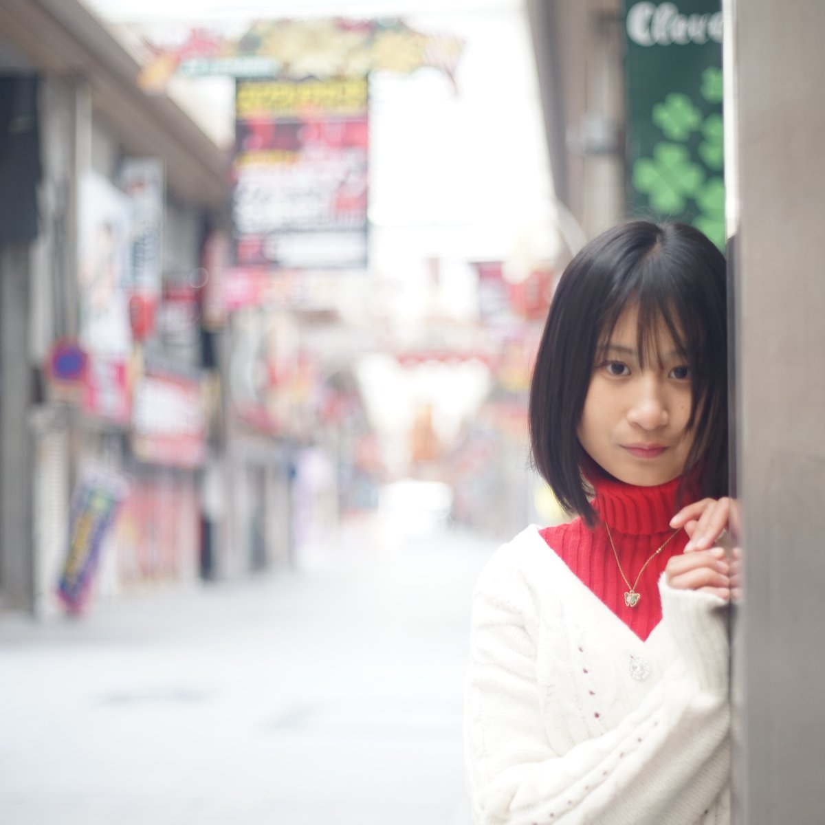 kinari_path's tweet image. 大須商店街①
　
セブンティーンの元気
ちょっとクリスマスっぽい服が可愛かったのです
　
初めての撮影でこちらが緊張しましたが
今日も孫を愛でるおじいちゃんの気分でした

莉緒さん @ri_o_o_77
サンセット撮影会 @bmwm318cimsport
　　
#ポートレート
#早朝ポートレート
#ガールズフォト