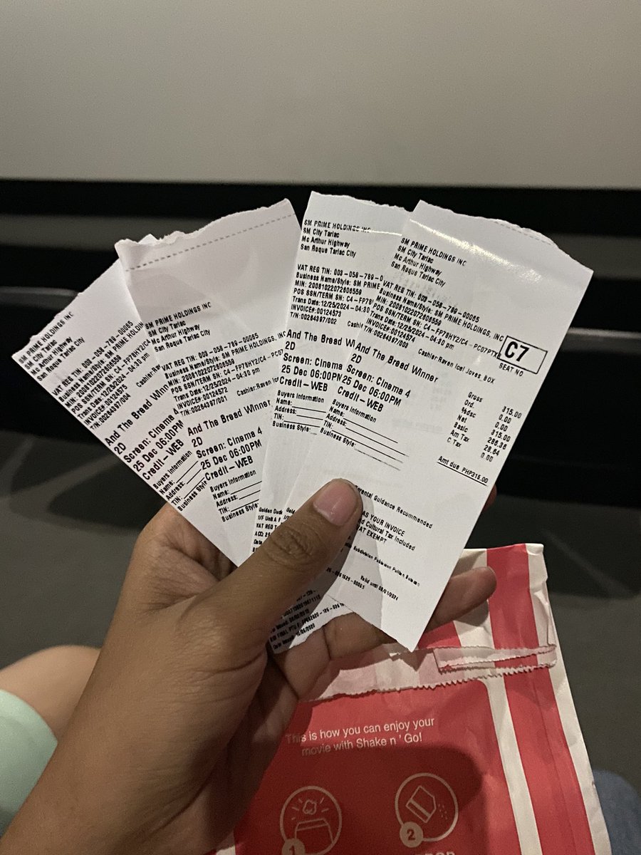 Us after watching And The Breadwinner Is! Sabi ni Papa after manood “Ang galing iba siya ngayon sa movie niya magaling bilib ako sakanya” Meme,Napabilib mo papa ko napaiyak mo pa kami😭🤍
Sobrang galing nung confrontation scene 🙌🏼🤍 <a href="/vicegandako/">jose marie viceral</a> <a href="/teamvicePH/">Team Vice</a> 
#AndTheBreadwinnerIs