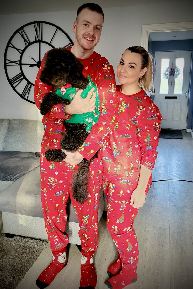 Merry Christmas from our house to yours <a href="/OMGTazzie/">✶ Tazzie ✶</a> 🎄🎅