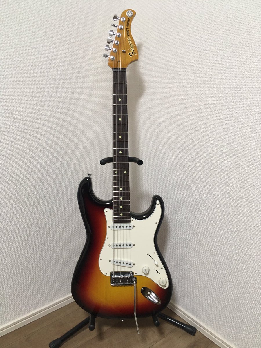 aozoranoyoru's tweet photo. MNG!!!
待たせたな!(*☻-☻*)🎸
福山芳樹モデル「Kz ST Trad 22 KING'S ORDER」 @kzguitar / @FST_Project
最高のクリスマスプレゼントthank you bomber🔥🔥🔥
#福山芳樹
#kingsorder
#kzguitarworks
#ギター https://t.co/9CoYuO7yDj