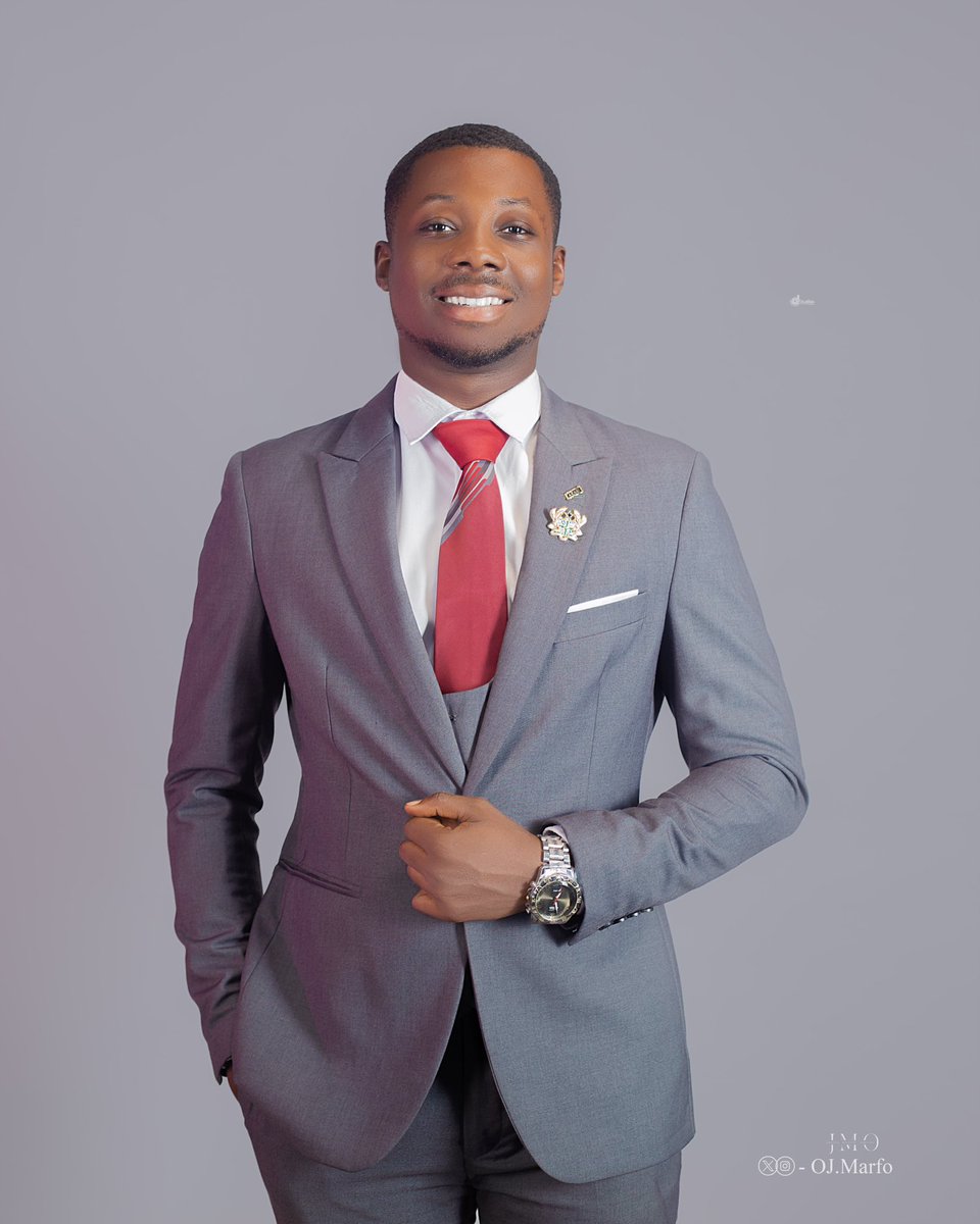 JAMESMARFO's tweet photo. Wishing you a merry Christmas and a prosperous New Year. Grateful for your support on this journey. May the coming year bring success, fulfillment, and joy. Thank you for being part of my journey. Warmest wishes #MerrChristmas #HappyNewYear2025 https://t.co/4cUjTka8a0
