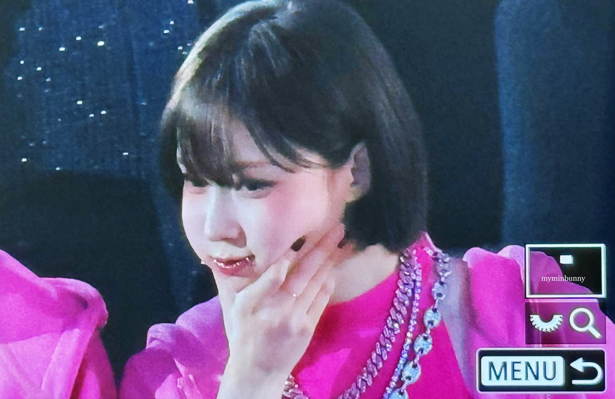 241225 가요대전 

지민정 만두🥟🩷

#aespa #에스파 #지민정
#WINTER #윈터 #ウィンター
#KARINA #카리나 #カリナ