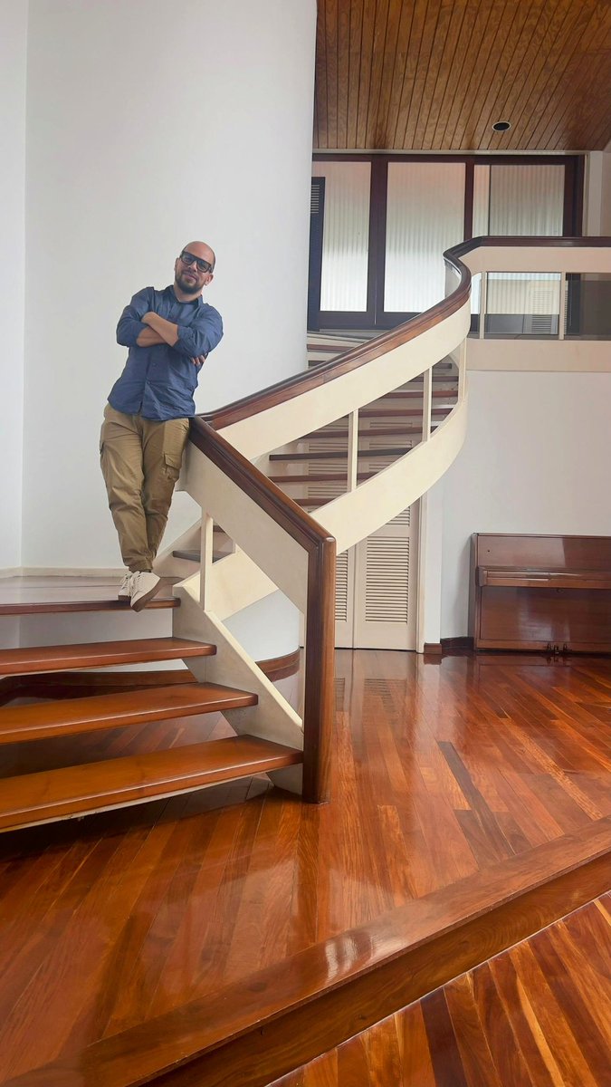 No puedo decidir que foto me gusta más 

🎄¡Feliz navidad!🎁