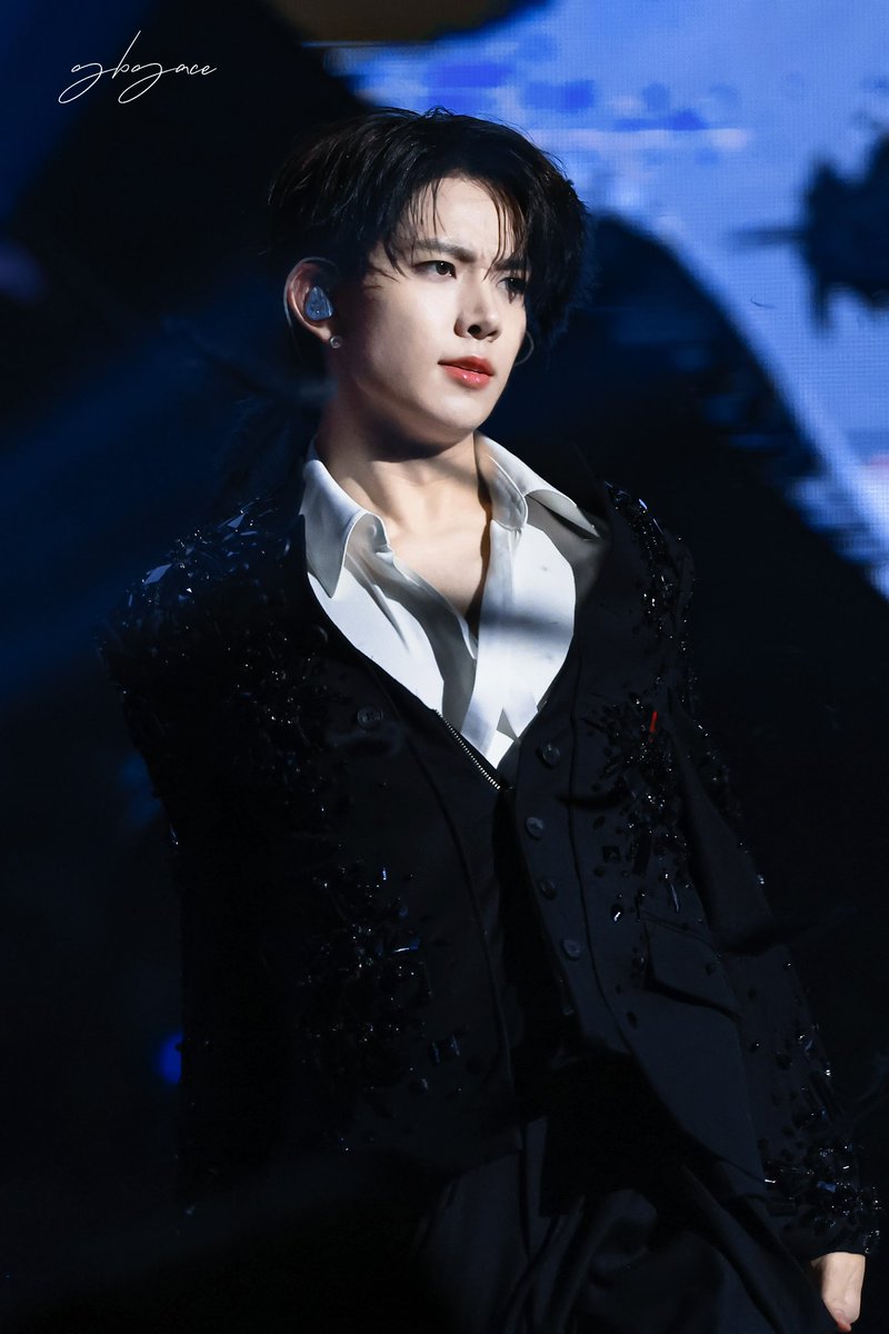 #HEESEUNG #SBSGayoDaejeon2024 
black swan