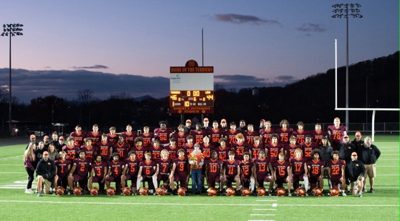 MERRY CHRISTMAS from the William Byrd Football Family. 2024 was another historic season, and we are grateful for the support from our football families, school, and community. Thanks for everything!